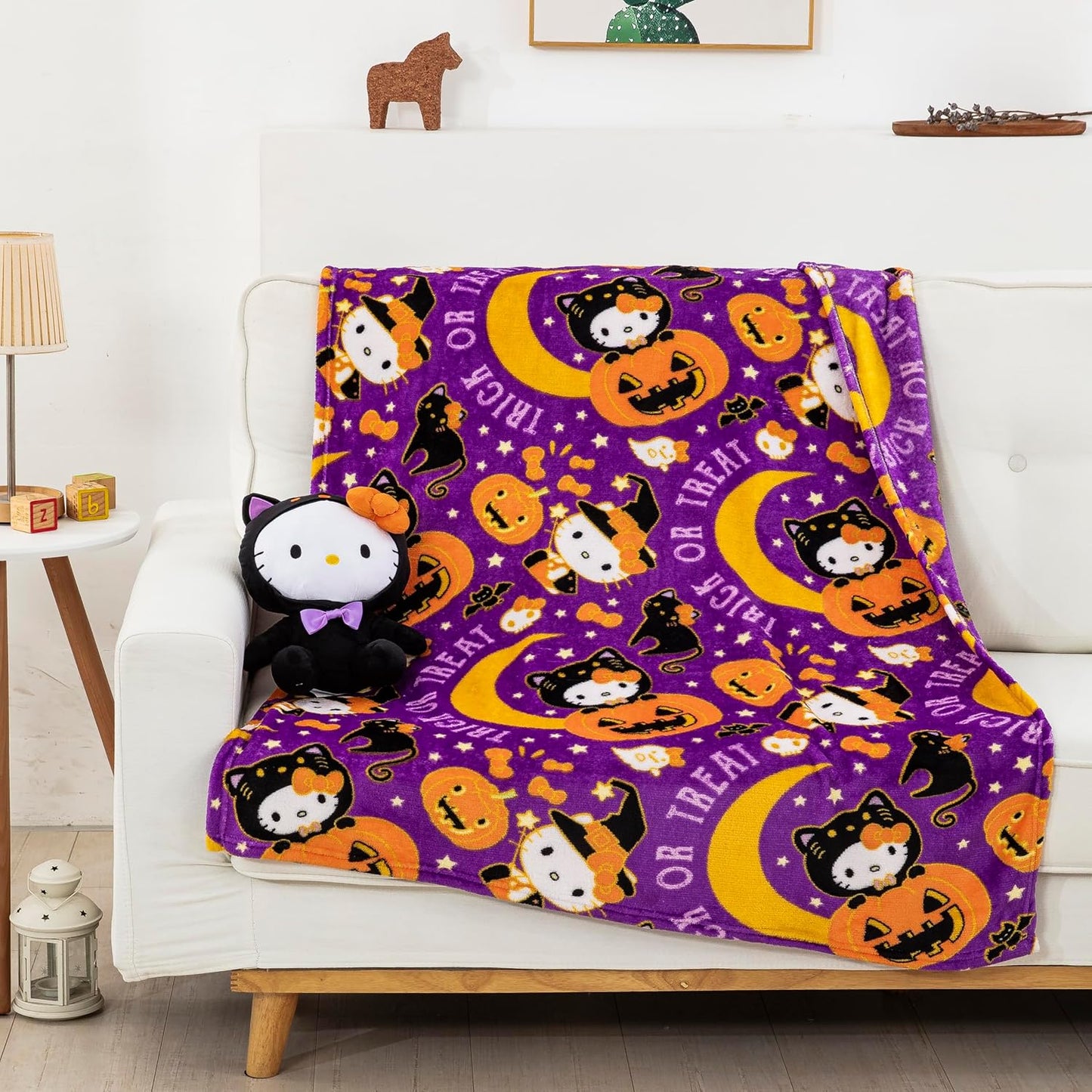 Hello Kitty Silk Touch with Hugger, Hello Halloween, 50 x 40 inches - hello kitty halloween blanket